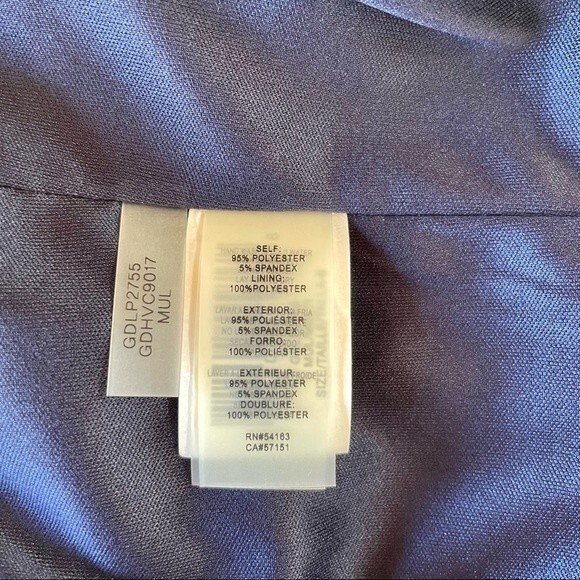 Guess Off the Shoulder Multi-Printed Scuba Dress with Removable Straps - Size 6 - Picture 9 of 14